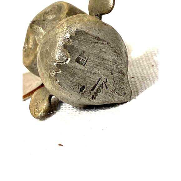 Vintage Hudson Pewter Miniature Owl with Open Wings Figurine. Very cute. - Picture 10 of 10